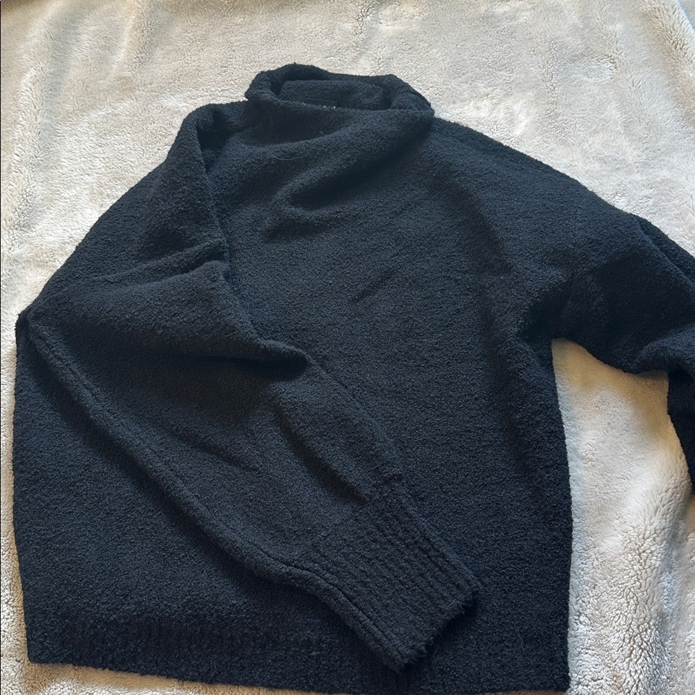 Cozy Black Turtleneck Sweater size L